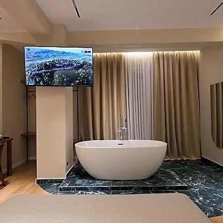 Beratinus 1 Hotel 3*