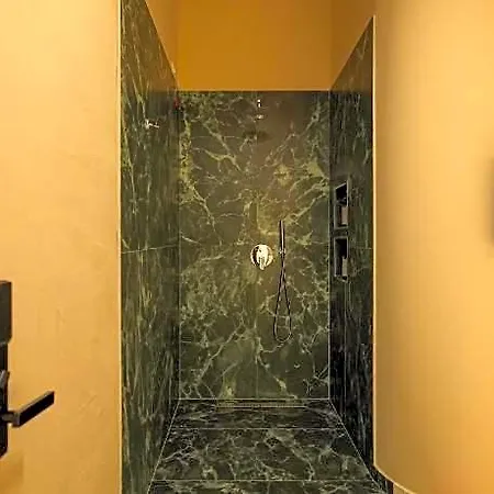 Beratinus 1 Hotel