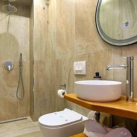 Hotel Beratinus 1 3*