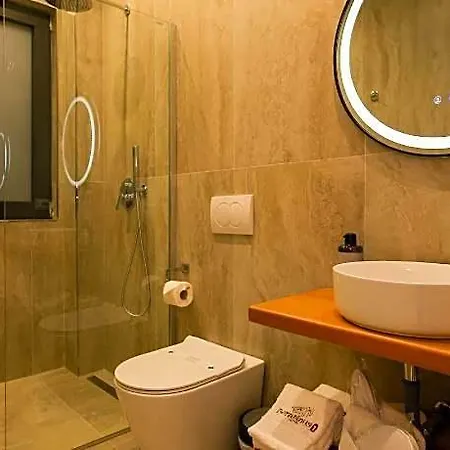 Hotel Beratinus 1 3*